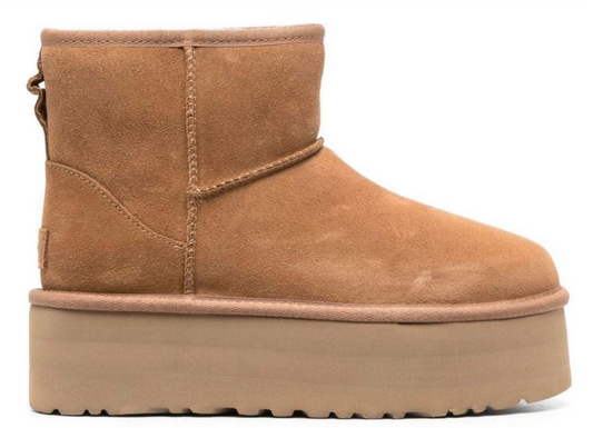 Ugg classic Ultra Platform Boots Cream