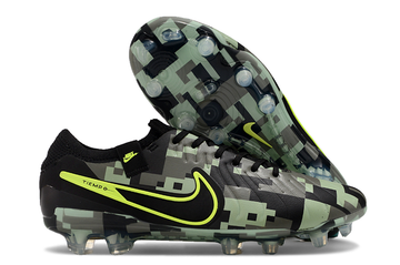 Nike Tiempo - Football