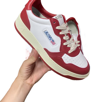 Autry Medalist Low - Red