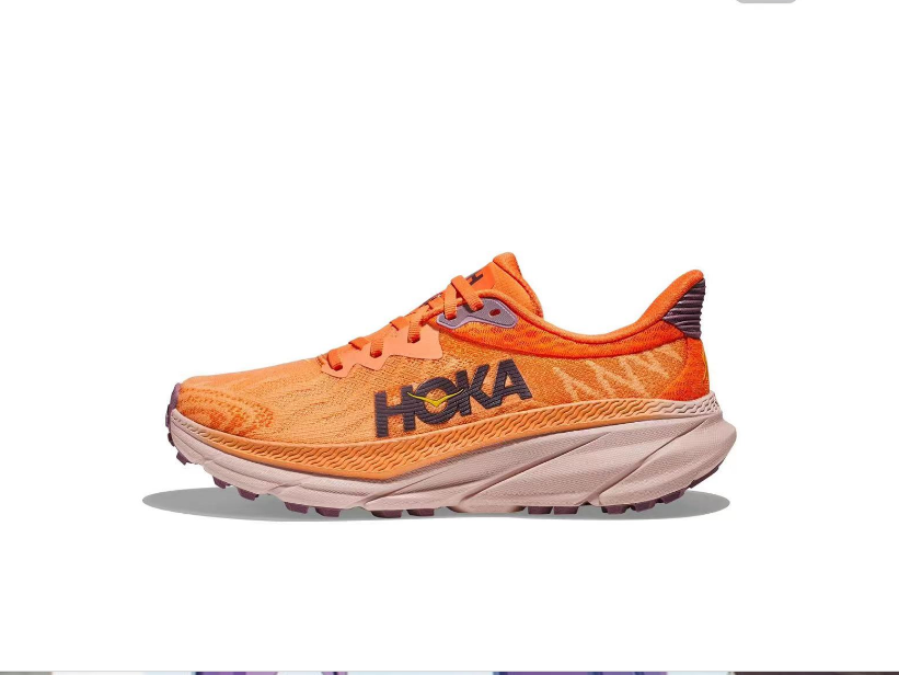 Hoka Challenger 7