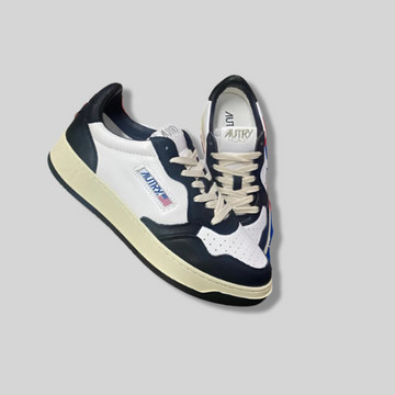 Autry Medalist Low - Black & White