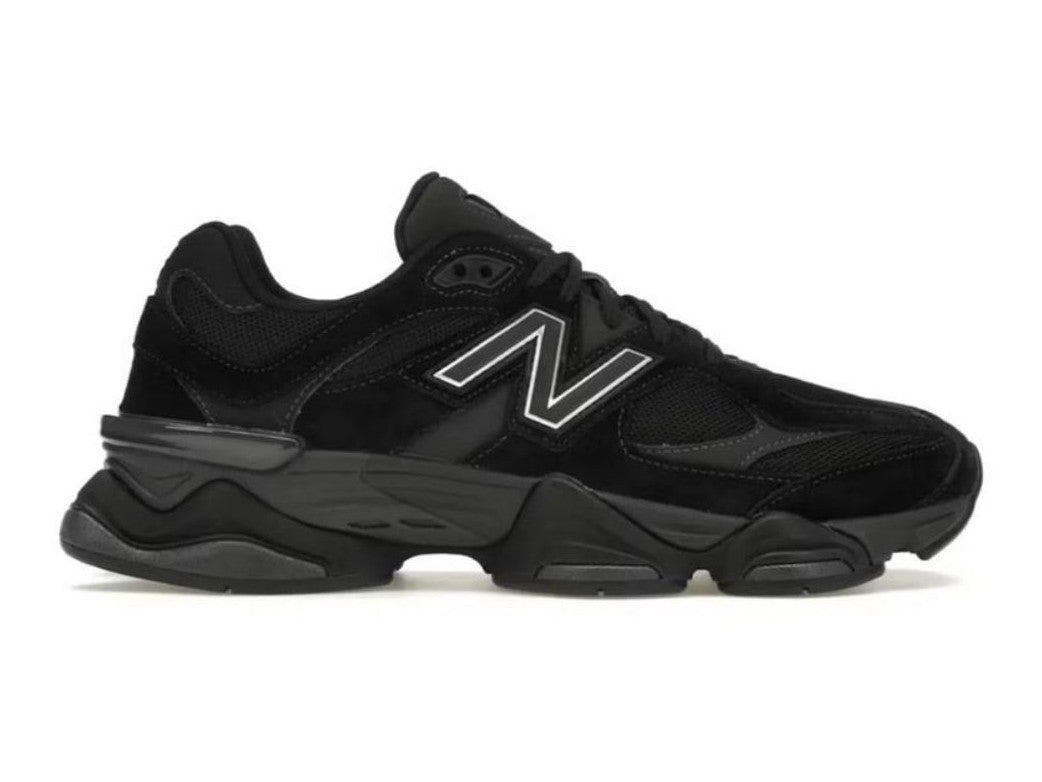 New Balance 9060 Triple Black