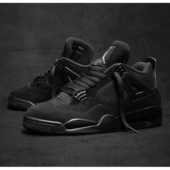 Nike Air Jordan 4 Black Cat